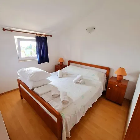 Apartments Silvana Trogir Exteriör bild