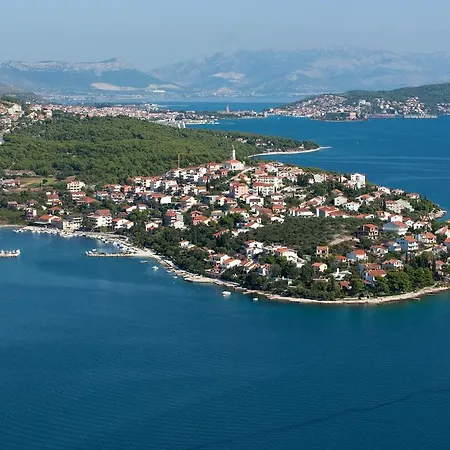 Apartments Silvana Trogir Exteriör bild